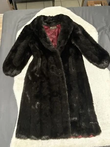 Vintage American Signature Brown Faux Fur Coat Size 12 USA Made Jacket - Picture 1 of 9