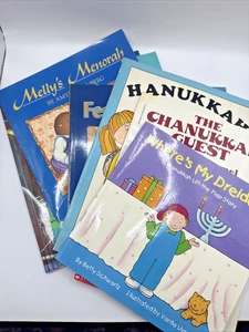 Softcover Paperback Kids Hanukkah 7 Book Bundle - Bild 1 von 11
