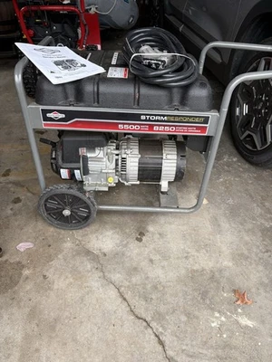 Briggs And Stratton Storm Responder Generator 5500/8250 - Image 1 of 4