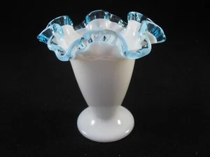Vintage Fenton Aqua Blue Crest Milk Glass Ruffled Top Vase 4 ¼” Tall - Picture 1 of 4
