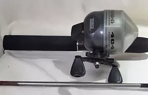 Zebco 404 Reel Combo 6' 5" Ft Medium Action Fishing Rod & Reel Excellent Cond. - Picture 1 of 17