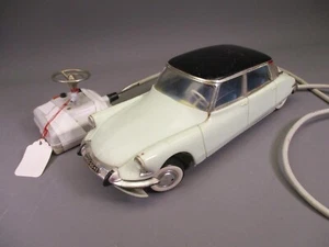 GEGE JOUET ANCIEN CITROEN DS 19 PALLAS FILOGUIDEE REF 30581 - Imagen 1 de 13