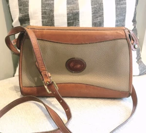Dooney & Bourke Vintage Crossbody Bag Handtasche - Tan & Brown Pebbled Leather - Bild 1 von 7