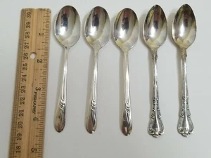 5 Vintage Silverplate & Nickel Silver Infant / Baby Spoons Lot For Use or Crafts - Picture 1 of 4