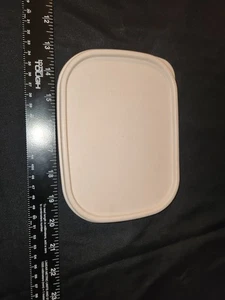 Rarer Dusty Rose Light Pink Replacement Lid Only Vintage Tupperware Seal 1793-2 - Picture 1 of 2