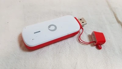 Vodafone (Locked) k5150 4G Mobile Broadband Dongle USB Stick - Image 1 of 4