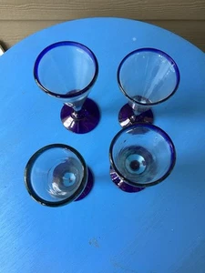 4er Set mundgeblasene mexikanische kobaltblaue Stielgläser 6 Zoll hoch TOP  - Bild 1 von 4