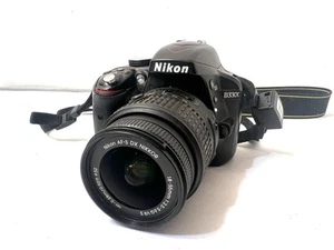 Nikon D3300 DSLR Camera  w/ AF-S DX VR 18-55mm Lens Nice Clean New Battery Charg - Picture 1 of 7