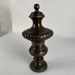 Antike traditionelle bronzefarbene Pfostenplatte dunkle Patina 9" Höhe x 4,5" Breite schwer - Bild 1 von 10