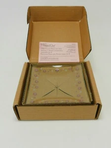 4 The Pampered Chef Daisy Dessert Plates 6" Pink Square Appetizer #2818 Retired  - Picture 1 of 7