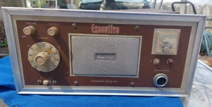 International Crystal Co. Executive CB Radio Base Station CTZ 660- powers on - Picture 1 of 13