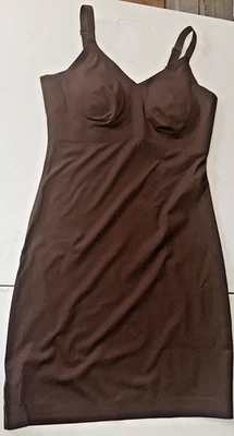 Knix LuxeLift Shapewear Slip Size Small Adjustable Strap Wireless Brown - Image 1 of 4