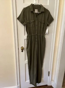 So Brand Olive Green Short Sleeve Pants Romper Pant Suit Women's Size M NEW - Picture 1 of 4