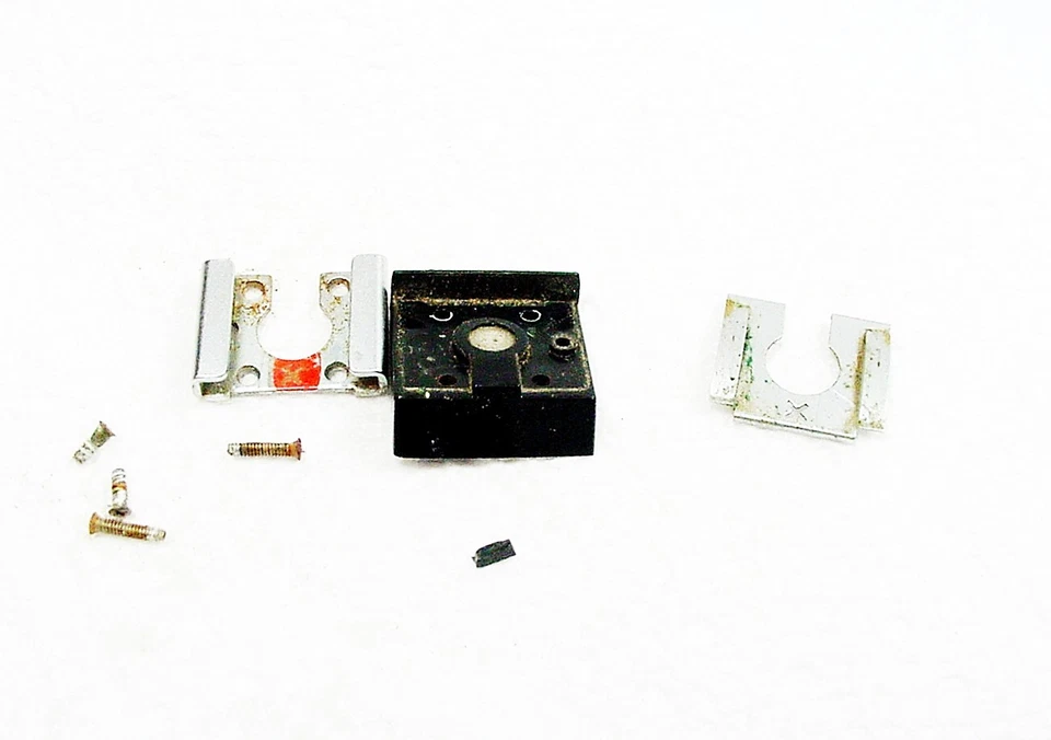 Zapata flash cámara Minolta SRT 201 piezas | piezas | $5 | #1 | Foto 1 de 1