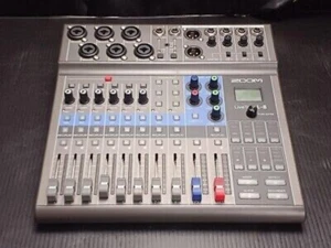 ZOOM LiveTrak L-8 8ch Live Podcast Digital Mixer & Recorder Japan w/Accessories - Picture 1 of 4