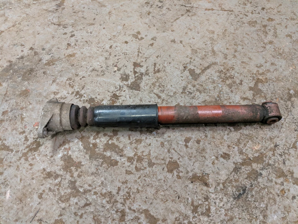 AUDI A4 B7 ESTATE SHOCK ABSORBER SUSPENSION LEG OSR DRIVER REAR - Image 1 of 3