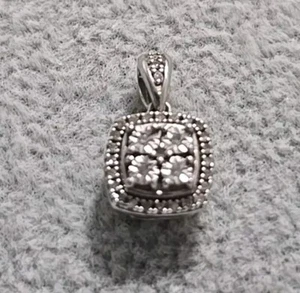 Sterling SONNE 925 & natürliche Diamanten Pave Inlay zierlicher Tropfen Anhänger elegant  - Bild 1 von 6