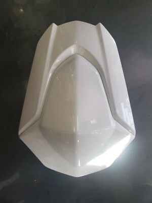 Cubierta de asiento trasero blanca 455520-47H usada OEM 2009-2016 Suzuki GSXR1000 Foto 1 de 4