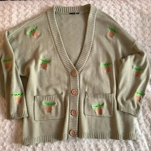 Star Wars salbeigrün bestickt Yoda Knopf Cardigan Pullover Fronttaschen 4X - Bild 1 von 10