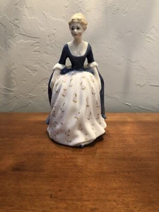 Royal Doulton -" Alison" Figurine - HN 2336 8 in.  Bone China Blue & White Dress - Bild 1 von 4