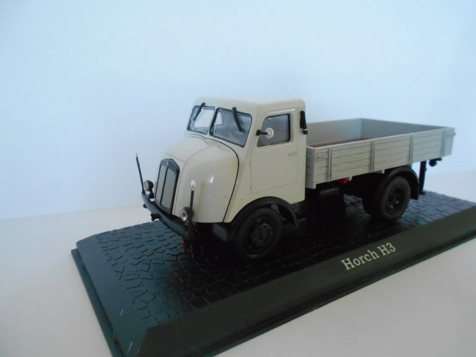 DIE CAST HORCH H3 1/43 REF 7167121 EDITIONS ATLAS - Immagine 1 di 1