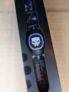 Disney Parks Marvel Black Panther MagicBand + Re del Wakanda NUOVO spedizione gratuita - Foto 1 di 3