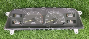 Toyota Hilux Surf 1989-1995 Instrument Cluster speedometer Diesel Oem jdm used - Picture 1 of 16