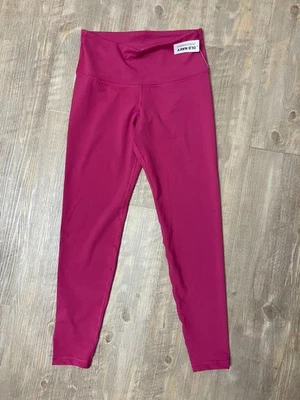 NWT! Old Navy Active Purple Magenta Leggings Medium Petite - Image 1 of 2