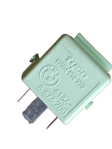 BMW 3er E46 Relais 8373700 Pumpenrelais Kraftstoffrelais - Bild 1 von 3