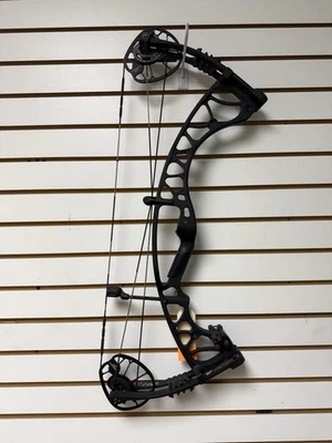 NOVO arco composto Hoyt Torrex XT destro 70# 25,5-30" - Imagem 1 de 4
