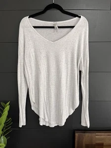 Minimalist Oversized Gray Long Sleeve Comfy Shirt Women’s Top Sz XL GUC - Picture 1 of 5