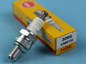 NGK CMR7H Spark Plug For Zenoah RCMK CY Tiger King Car&Marine Engine - Picture 1 of 1
