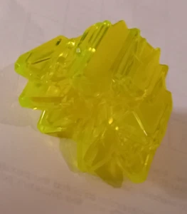 Lego Bionicle Armor Crystal Cluster Transparent Neon Yellow Green 25534 toy - Picture 1 of 4