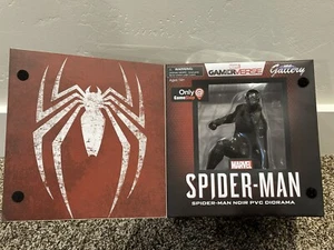 Marvel Gamerverse Gallery Spider-Man Noir PVC Diorama Statue Gamestop Exclusive - Bild 1 von 4