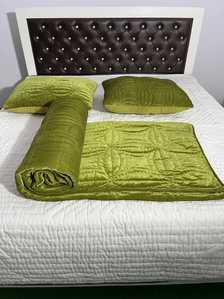 Olive Green velvet quilt king velvet blanket velvet comforter queen bedding set - Image 1 of 4