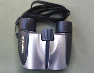 binoculars Olympus 10x21 dcp I SPARES OR REPAIR - Picture 1 of 6