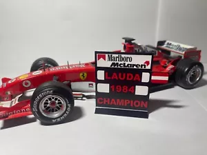 Pitboard 1:18 (Pizarra F1) / Niki Lauda (McLaren) 1984 / Lauda 1984 Champion - Foto 1 di 3