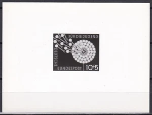 Photo Essay Germany ScB360 or 361 For the Youth, Plant Dandelion, Trip, Unissued - Picture 1 of 1