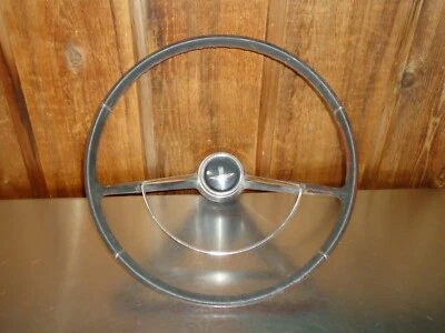 Volante GM fabricante de equipamento original com botão de buzina 1965 1966 1967 Chevrolet Corvair Monza - Imagem 1 de 4