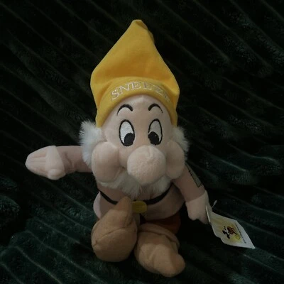 Vtg WDW Walt Disney World Vintage Snow White Sneezy Dwarf Plush Bean Bag Toy 9” - Image 1 of 4