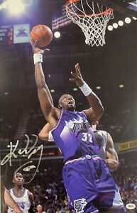 Karl Malone UTAH JAZZ Rare Hand Signed Autographed 17x11 Photo ACA COA