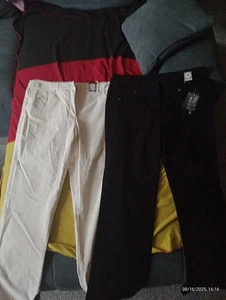 2 Leichte  Damen Cord Hosen Größe 44,Nagelneu Mit Etikett - Bild 1 von 5