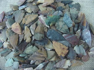 25 bulk arrowheads reproduction arrowhead bird points arts crafts jewelry stone - Picture 1 of 1