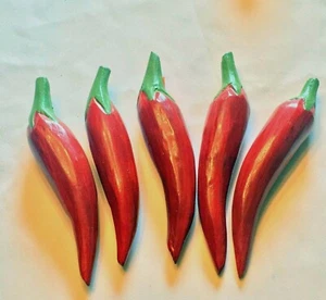 Peperoncino Artificiale Grande in Legno 7" Peperoncini Verdure Decorativi - Realistico - Foto 1 di 7
