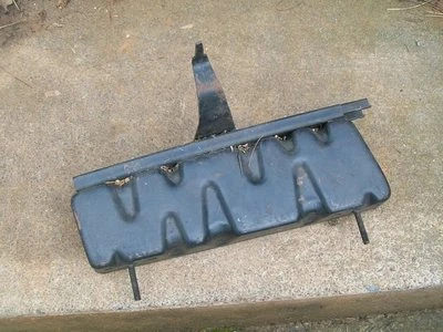 1967 Fury Polara Monaco Newport New Yorker NOS MoPar BANCO DIANTEIRO DIREITO PISTA EXTERNA - Imagem 1 de 2