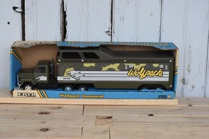 VINTAGE ERTL MILITARY ARMY MEN FIGURINE WOLFPACK MOBILE COMMAND HQ SEMI TRAILER - Picture 1 of 7