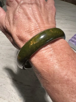 Brazalete Brazalete Vintage Verde Amarillo Mármol Baquelita 1/2" Ancho 8" Foto 1 de 4