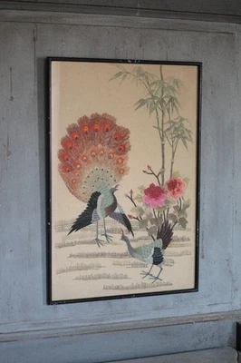 Tableau broderie sur soie orientale, décoration murale, oiseaux paon - Photo 1/4