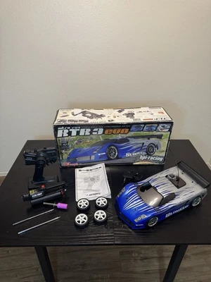 Nitro Rs4 1/10 Scale 4WD Nitro Powered R/C Car RTR 3 Evo HPI-Racing Stiletto - Image 1 of 4