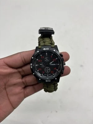 Reloj táctico Strada esfera negra números rojos correa Paracord Japón Foto 1 de 4